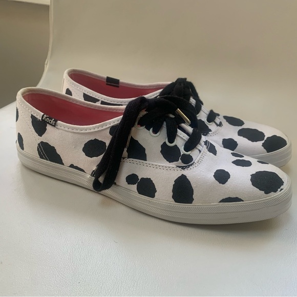 BNIB KEDS Goody Two shoes Dalmatian sneakers, 8M - Picture 4 of 5